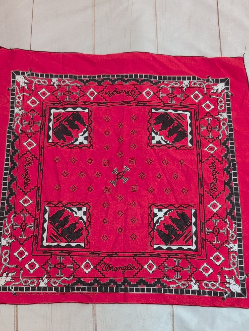 Vintage Wrangler Bandana Red Black Western Cowboy Blue Bell USA 25x25